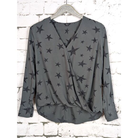 RAILS "Hillary" Top in Charcoal Cheetah Stars Faux Wrap Rayon LS Size Medium - Picture 2 of 6